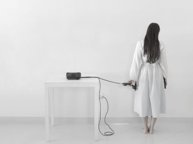 آتوسا آل‌بویه، بدون عنوان