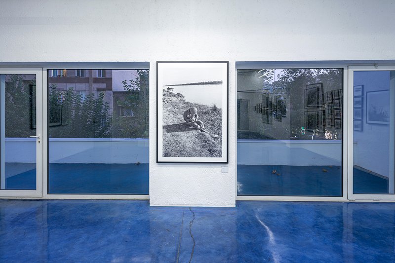 PHOTO BY M. SAYAD - War's Photos, installation view