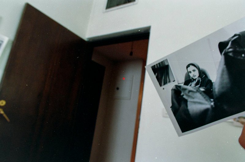 Newsha Tavakolian, Trying to be an Artist, 1999