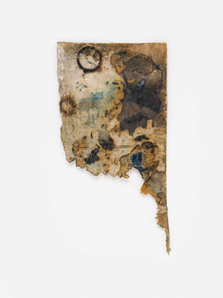 Kamyar Bineshtarigh, Alka's Darkroom Table II, 2025