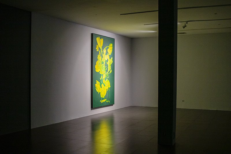 Ouch, installation view