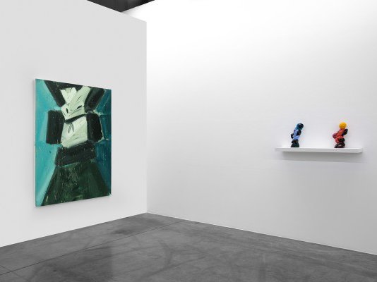 Try To Catch The Moon, installation view