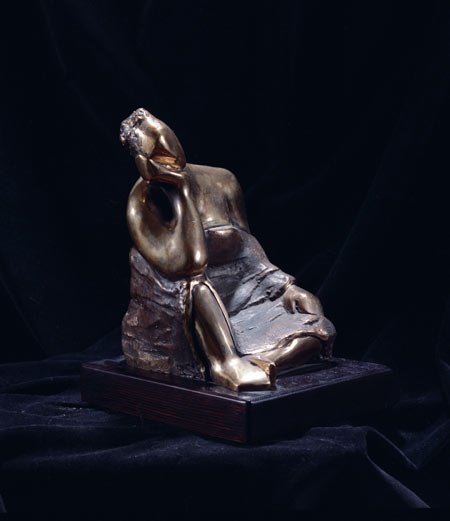 Simin Ekrami, Seated Figure IV