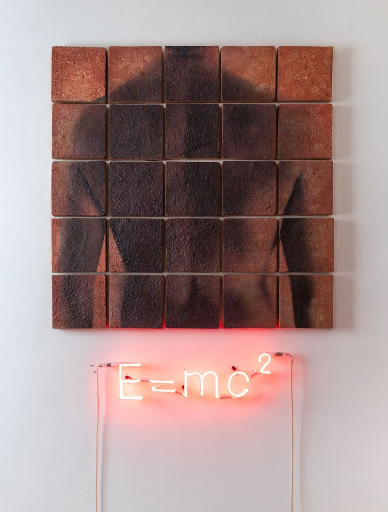 Amir Mousavizadeh, E=mc2, 2021