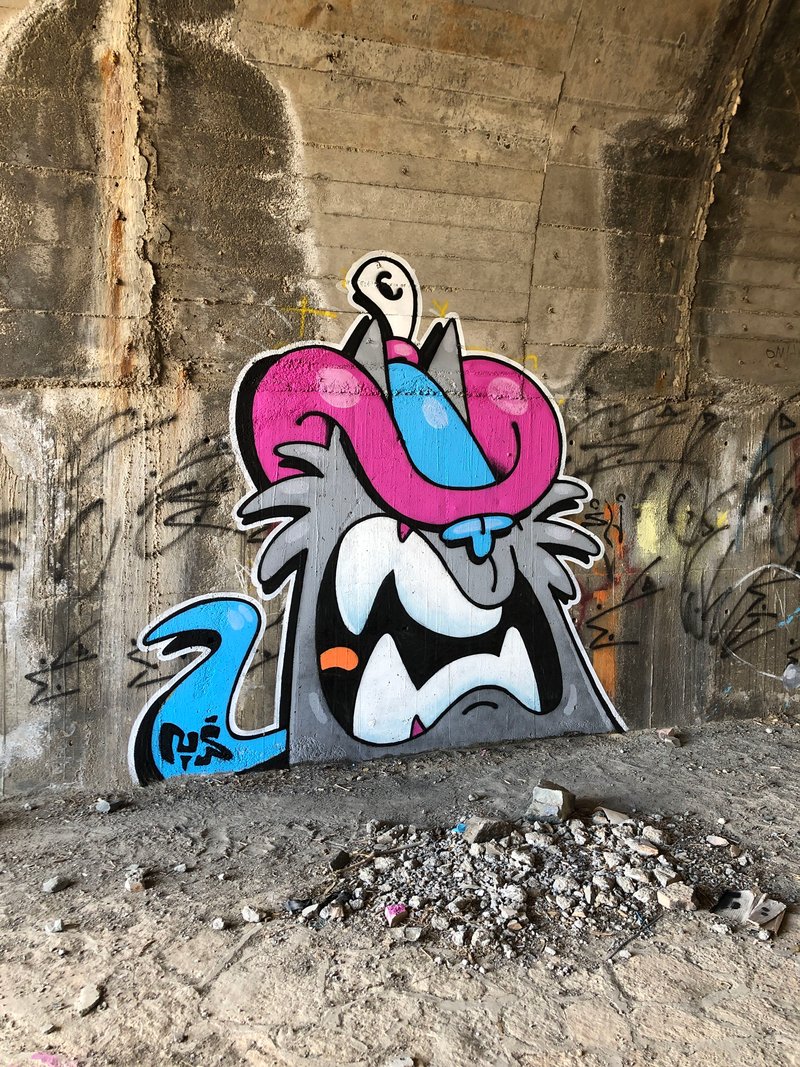 بدون عنوان
