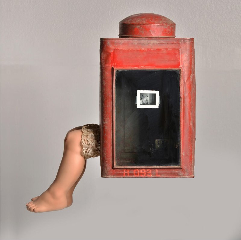 Farshid Larimian, Unheimlich	, 2019