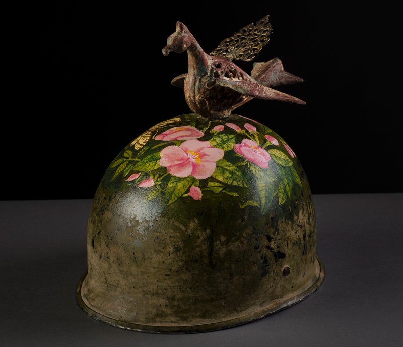 Gizella Varga Sinaei, Bird With Blossom, 2022