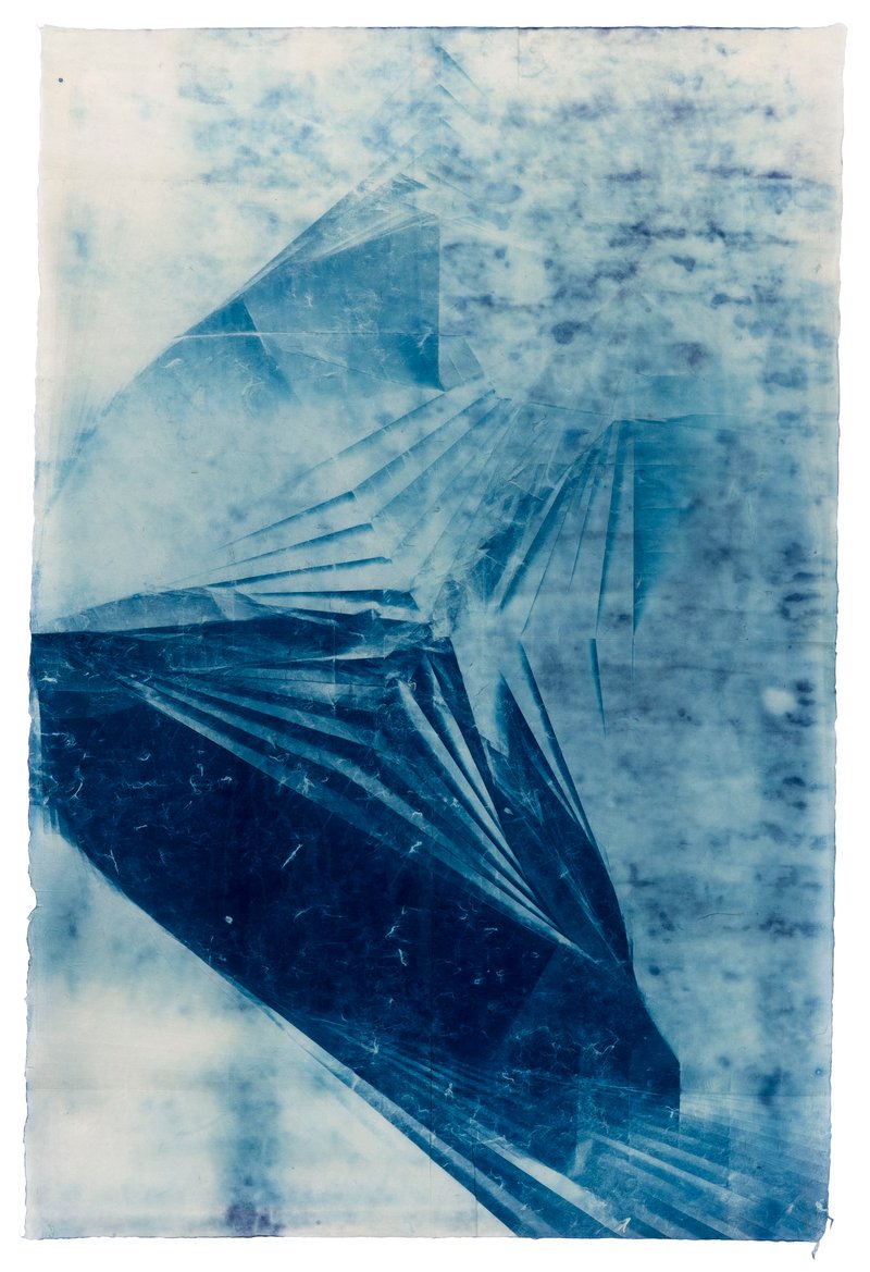 Yasi Alipour, Float, 2022