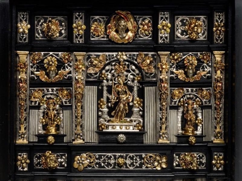 Tefaf's talks