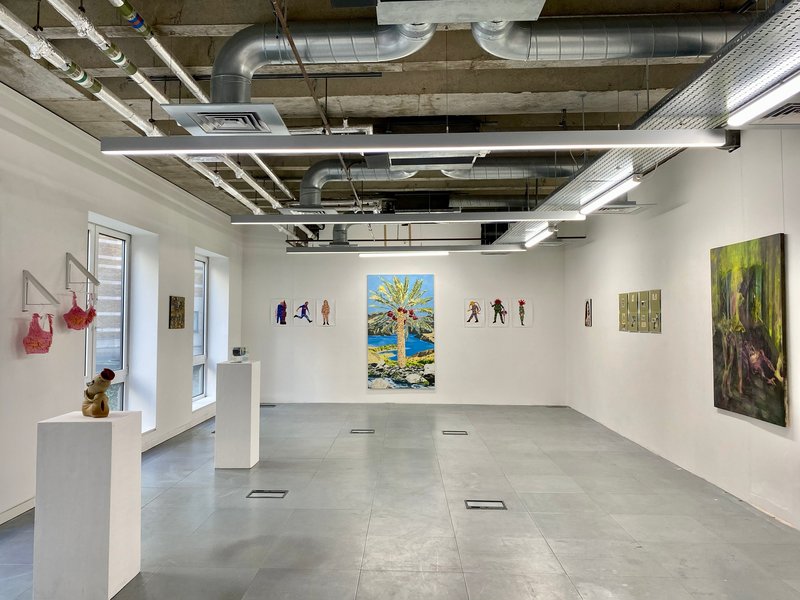 Crossing, installation view