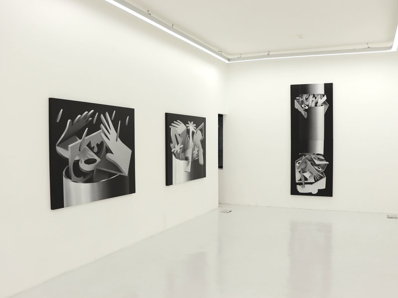 Gray Fragmentation, installation view