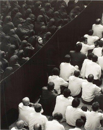 Shirin Neshat, Fervor, 2000