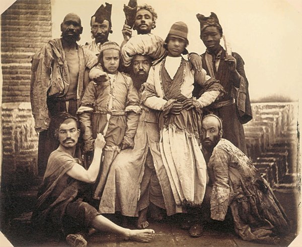 Agha Reza Akasbashi, Karim Shireh-E and Abbas Gondeh and Other Clowns