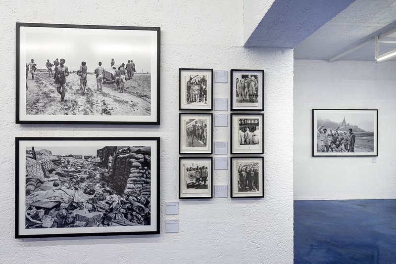 PHOTO BY M. SAYAD - War's Photos, installation view