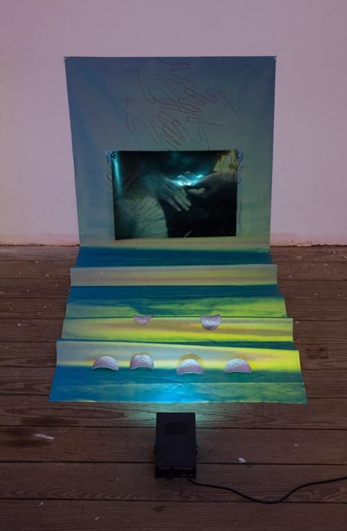 Mehraneh Atashi, Heating of the universe, 2016