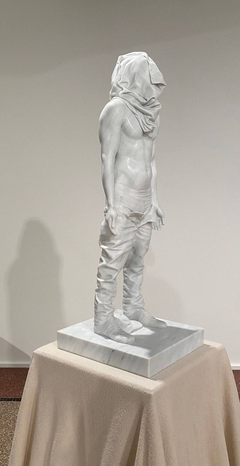 Reza Aramesh, Untitled